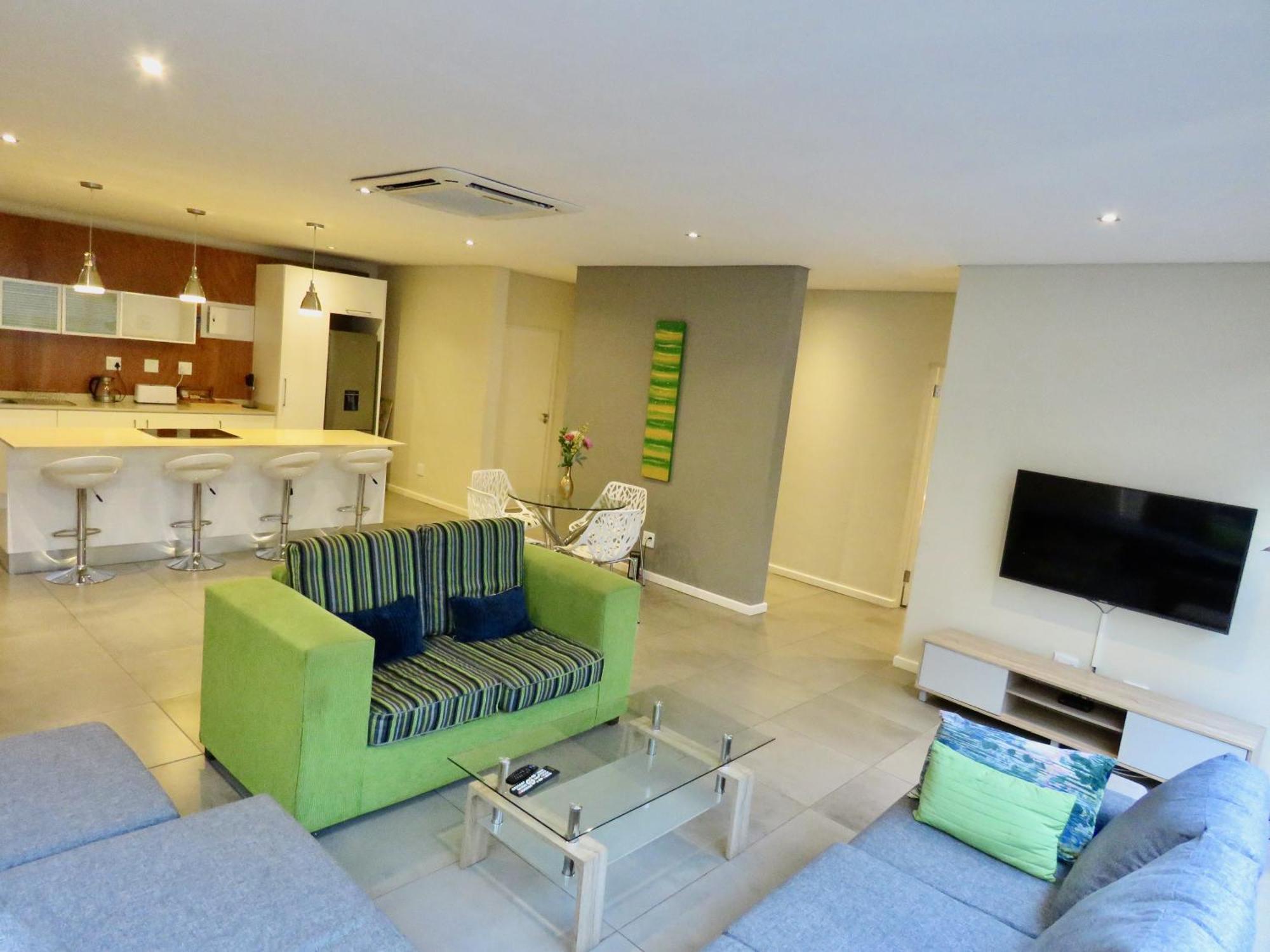 The Executive - Exclusive Self-Catering Apartments - Ezulwini Bagian luar foto