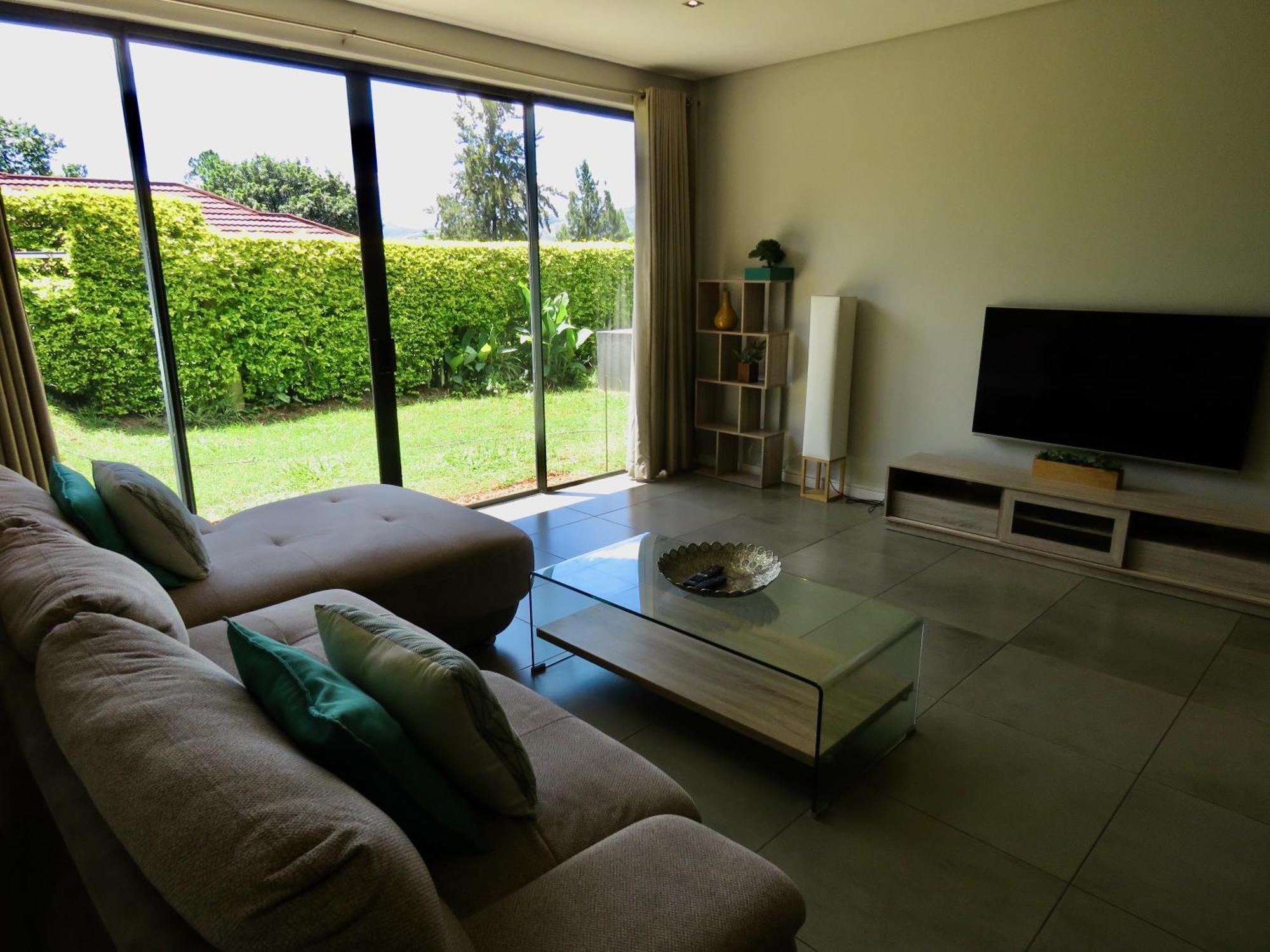 The Executive - Exclusive Self-Catering Apartments - Ezulwini Bagian luar foto