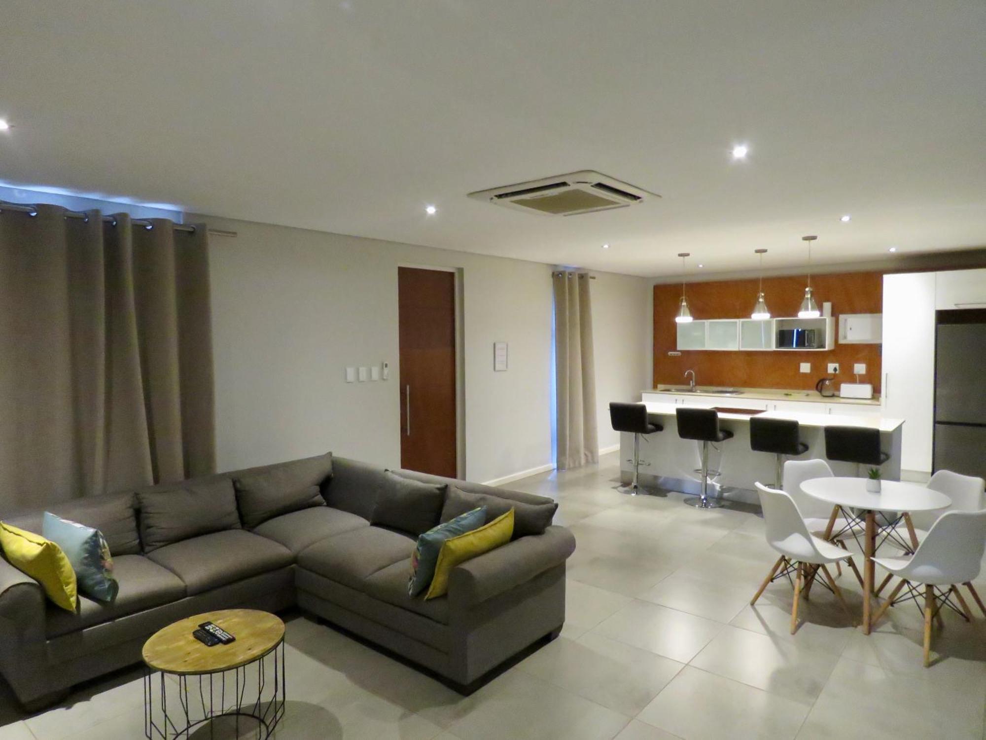 The Executive - Exclusive Self-Catering Apartments - Ezulwini Bagian luar foto